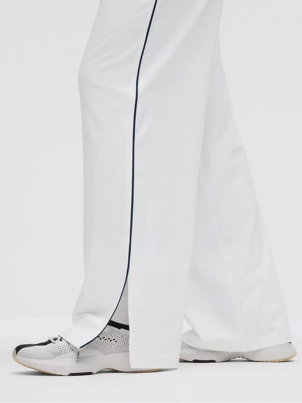 lululemon athletica White Active Skirt with Built-In Short